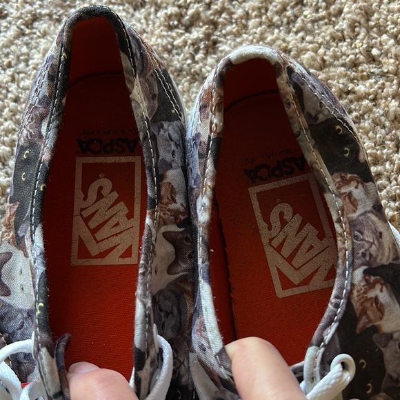 VANS Cat Animal Kittens Kitty ASPCS Rescue Canvas Lace Up Feline 7.5 Sneakers - Picture 9 of 9